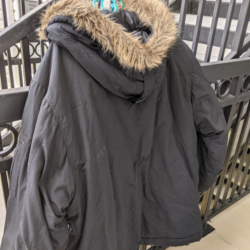 Coat - Picture 4 of 7